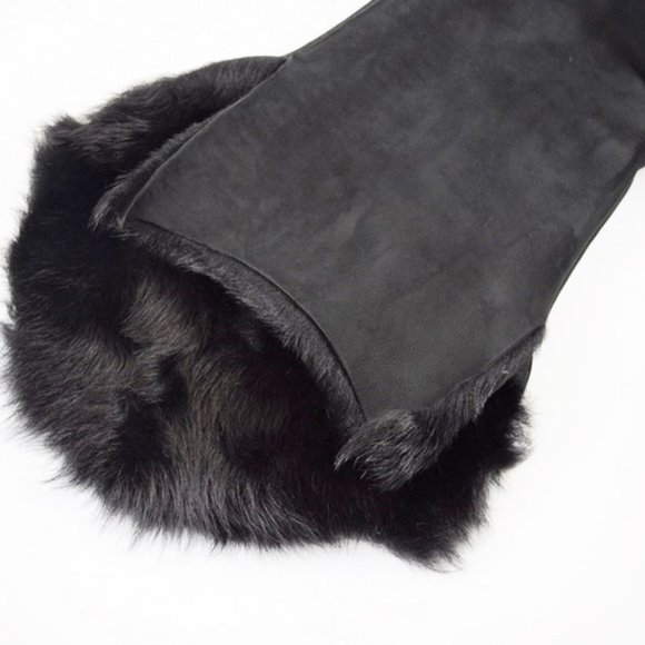 Designer Christina Perrin Black Shearling Jacket - Picture 9 of 10